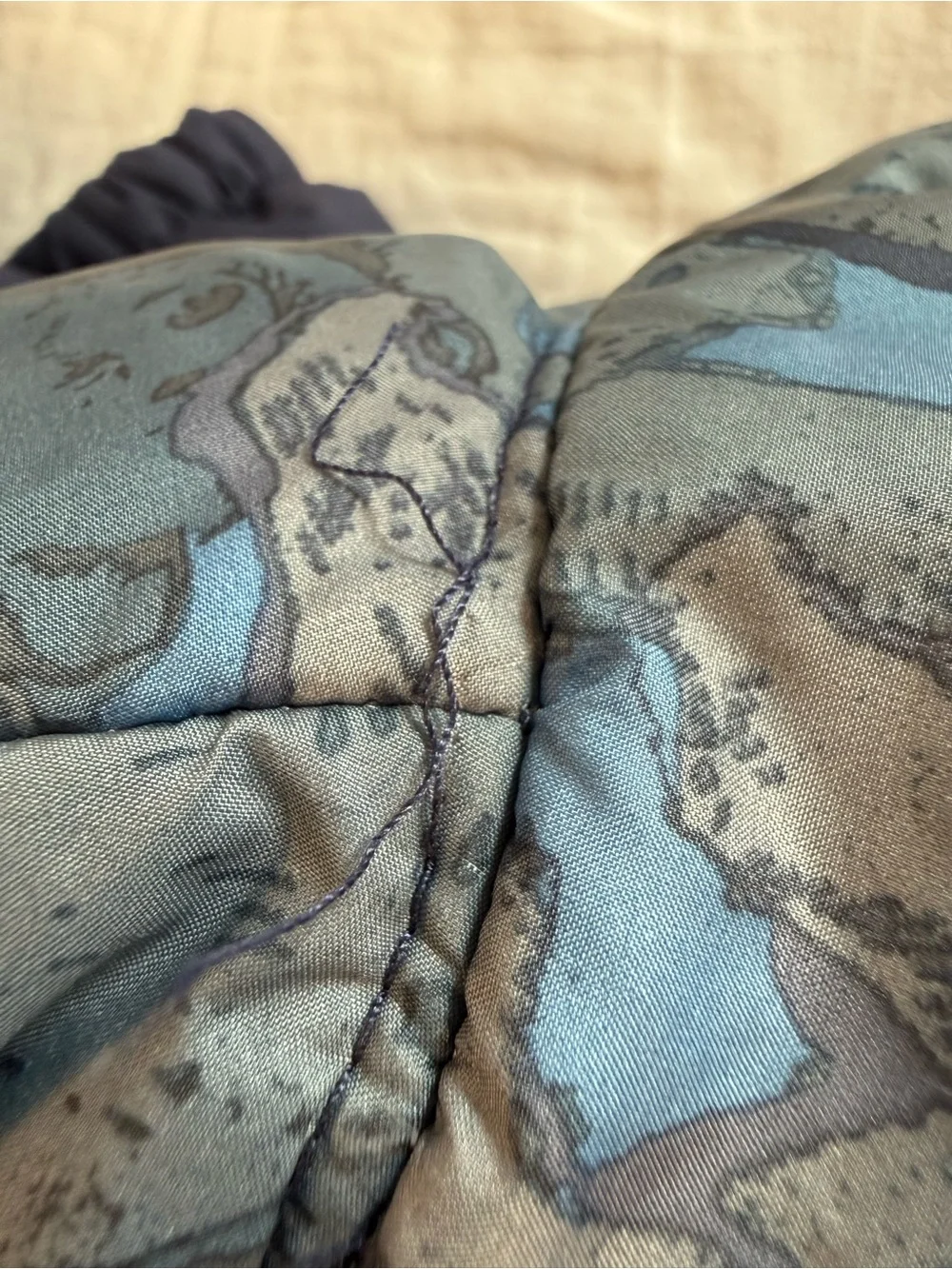 The North Face Reversible Mount Chimbo Hooded Jacket